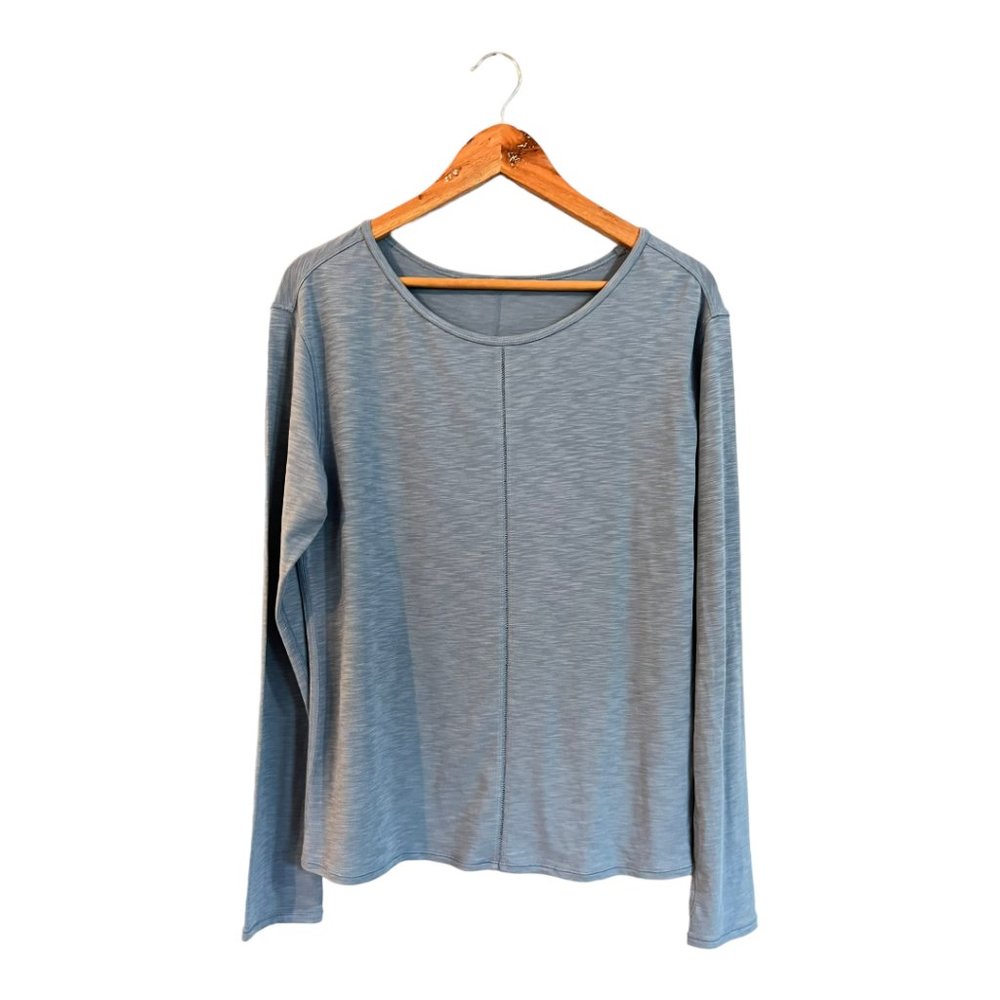 Lululemon Long Sleeve Blue Shirt Large Thumbholes Large/XL